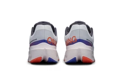 ON RUNNING Cloudsurfer Next Wide Laufschuh WEISS/FLAMME
