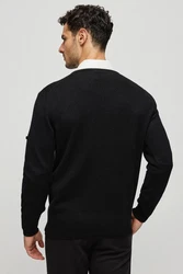 Italienischer Herrenpullover mit V-Ausschnitt Schwarz/Rot