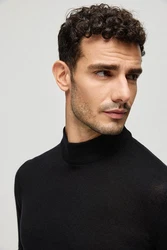Silk and Cashmere Sweater Herrenpullover mit hohem Kragen 