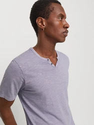 Jack & Jones T-Shirt JJESPLIT NECK TEE SS NOOS (1-tlg) Lila/Grau