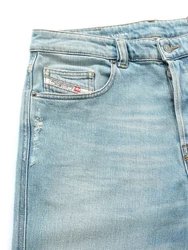 Diesel Bootcut Jeans 1998 D-Buck 09H39