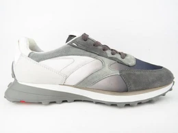 AMARO Sneaker