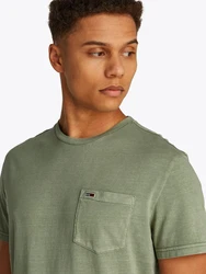 Tommy Jeans T-Shirt TJM SLIM WASHED POCKET TEE Dunkelgrün/Grün/Khaki