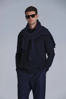 Lufian Strickpullover RIGHT Eleganz und Komfort