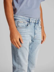 Calvin Klein Jeans Tapered-fit Jeans SLIM TAPER hellblau