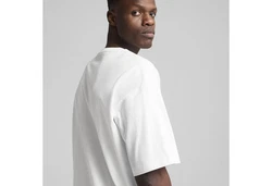 PUMA T-Shirt WARDROBE ESS Oversized T-Shirt Herren Weiß