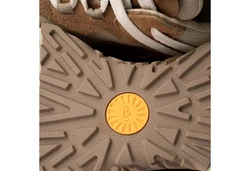 UGG RETROFI LOW Sneaker Beige/Braun/Gelb