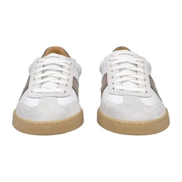 25851 Sneaker