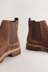 Next Chelsea Boots (1-tlg) Braun