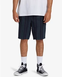 Bermudas Larry Layback