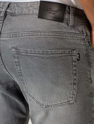 REELL Jeans Barfly Straight Fit Hellgrau/Grau