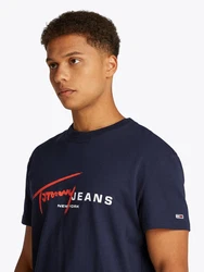 Tommy Jeans Kurzarmshirt TJM REG SIGNTR DNA TEE EXT Mit Rundhalsausschnitt Dunkelblau/Hellblau/Blau