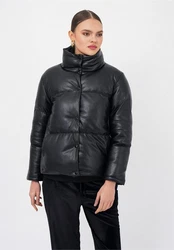 freshlions Steppjacke Olena Schwarz