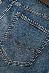 Next Straight-Jeans Straight Fit Motionflex Jeans Blau/Hellblau/Fliederfarben