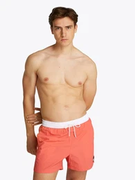 Badeshorts MEDIUM DRAWSTRING mit Logo-Patch, mit kontrastfarbenem Bund