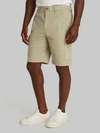 Cargoshorts MODERN TWILL CARGO SHORT mit Logo-Patch