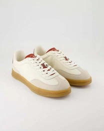 Slim Sneaker