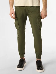 Chinos