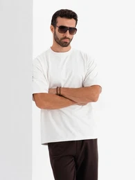 T-Shirt Baumwoll-T-Shirt LOOSE FIT mit Rundhalsausschnitt