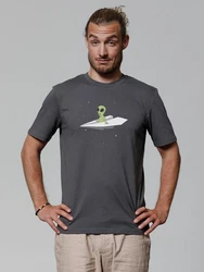 wat? Apparel T-Shirt Alien on a paper plane Grün/Dunkelgrün