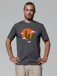wat? Apparel T-Shirt Kaktus im Sonnenuntergang Beige