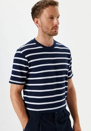 T-Shirt Rundhalsausschnitt Kurzrmelig