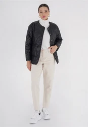 freshlions Steppjacke Amara Schwarz