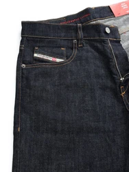 Diesel Slim-fit-Jeans D-Strukt Indigoblau (2019 D-Strukt Z9B89)