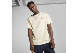 PUMA T-Shirt GRAPHICS Drive-In Relaxed T-Shirt Herren Khaki/Beige