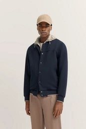 Sweatjacke mit sportlichem Collegekragen