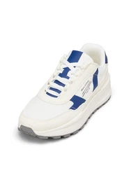 aus hochwertigem Material-Mix Sneaker