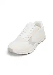 aus ultraleichtem Material Sneaker