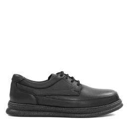 Celal Gltekin Elegante Derby-Schuhe aus echtem Leder Schnrschuh Elegante Derby-Schuhe aus schwarzem Leder mit klassischem Design.