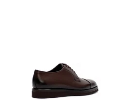 Celal Gltekin Elegante Derby-Schuhe mit Cap-Toe-Design Braun