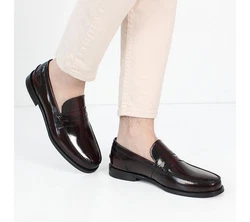 Celal Gltekin Edle Herren Loafer aus Florantic Leder mit elegantem Design Burgunderrot