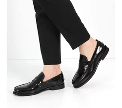 Celal Gltekin Edle Herren Loafer aus Florantic Leder mit elegantem Design Schwarz