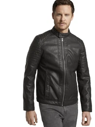 Black 1023172