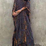 Šaty s Ikat vzorem, móda pro plnoštíhlé image