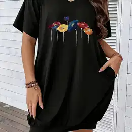 Plus Size Floral Print T-shirt Dress, Casual V Neck Short Sleeve Pocket Dress For , Women's Plus Size Clothing