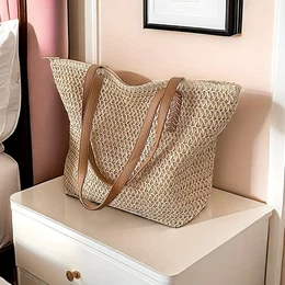 Relaxed Large Tote Bag - Zip , No Exterior ,