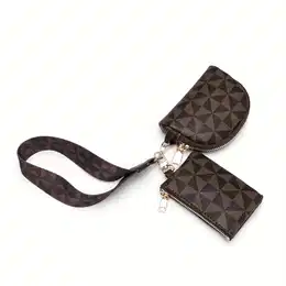 Stylish Geometric Print Women’ & Key Holder – With Black Zipper, With Key Ring For Easy Carry, Cute Wallet