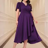 Šaty pro Plnoštíhlé na Firemní Večírek image